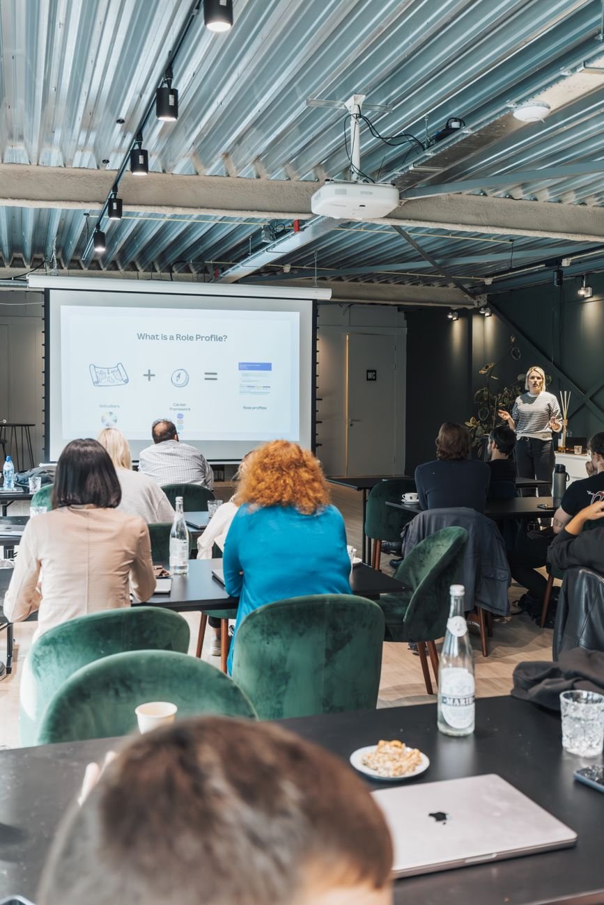 presentation during meeting